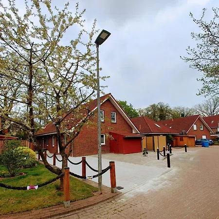 Pfauenblick Holiday home Aurich